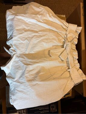 Rareraw White Paperbag Waist Shorts with Tie Belt NWOT